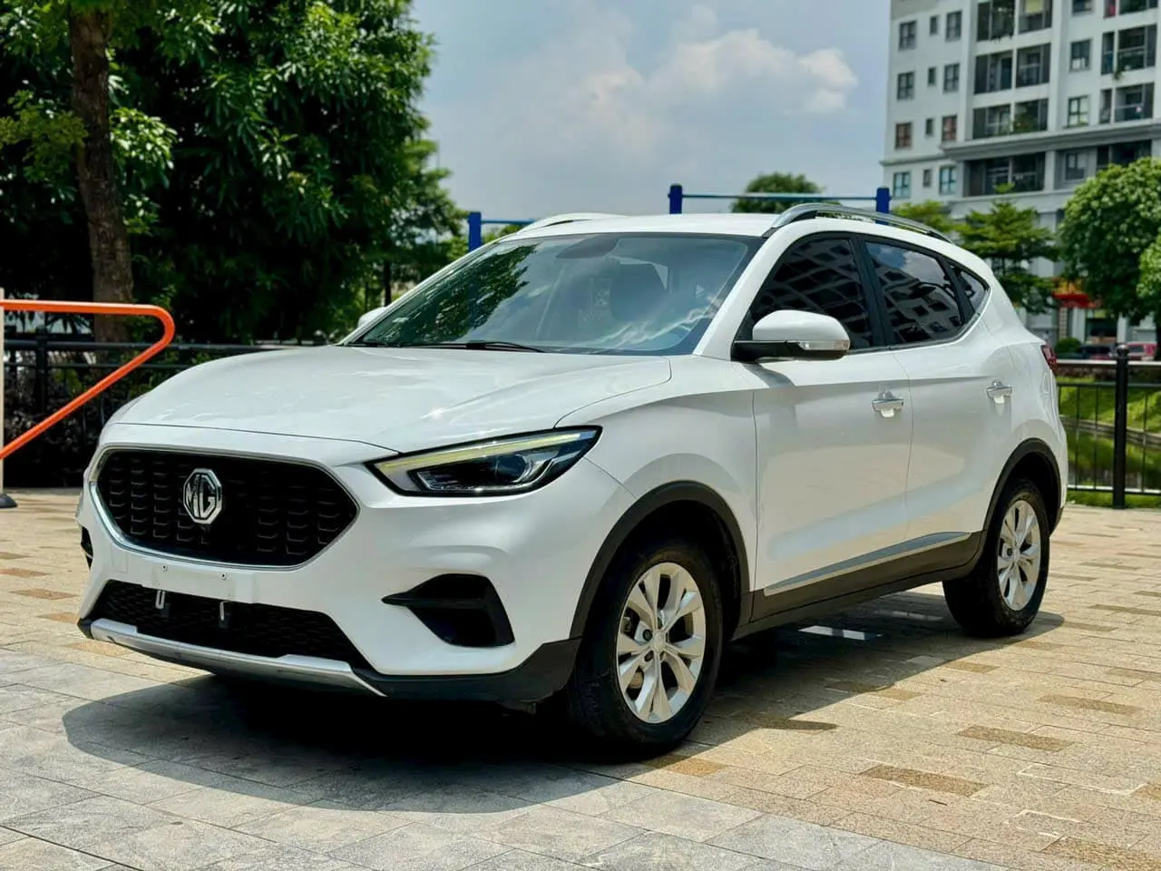 MG ZS