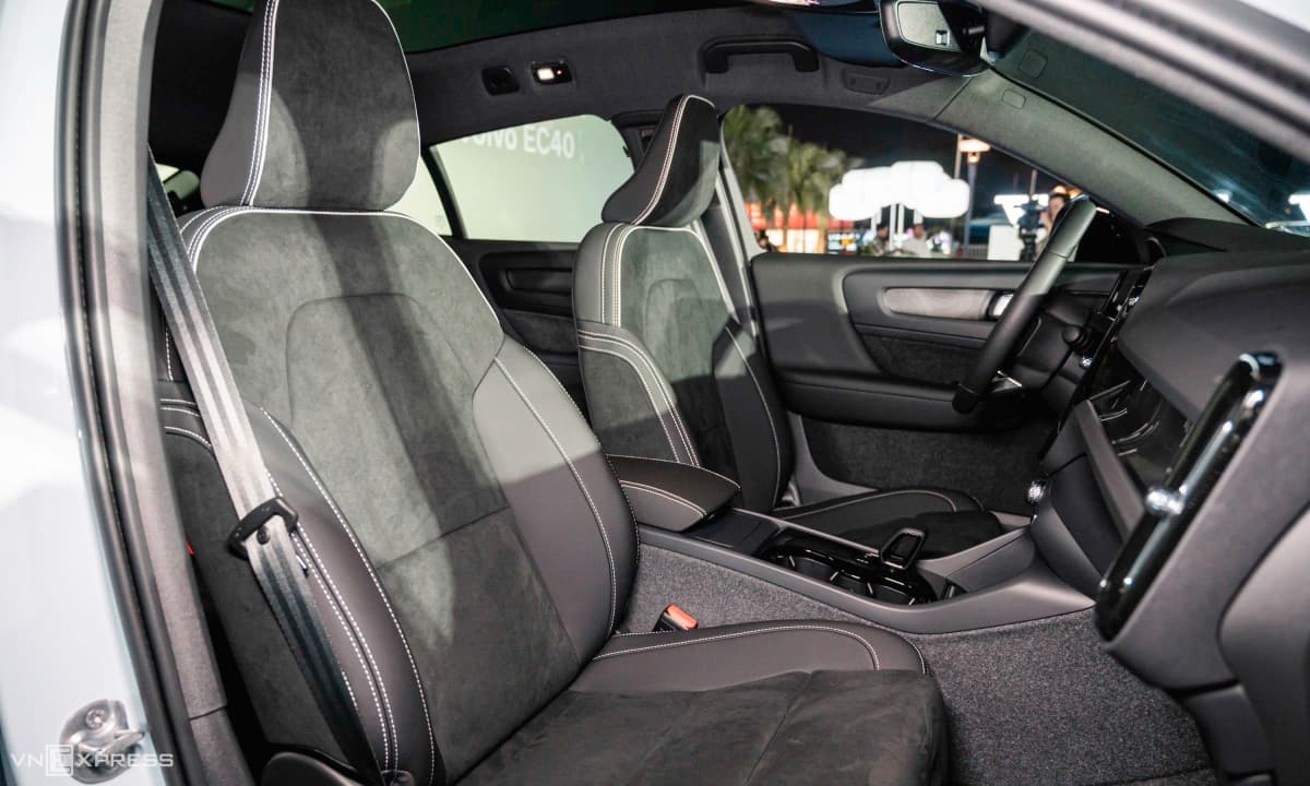 Nội thất Volvo EC40