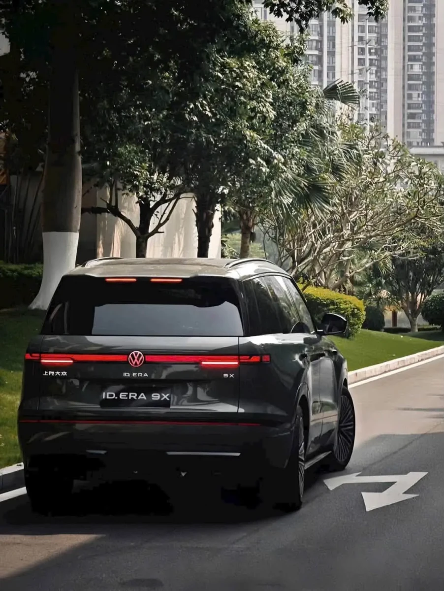 Volkswagen ID ERA 9X