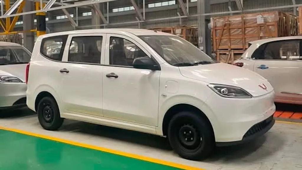 WULING GRANGO