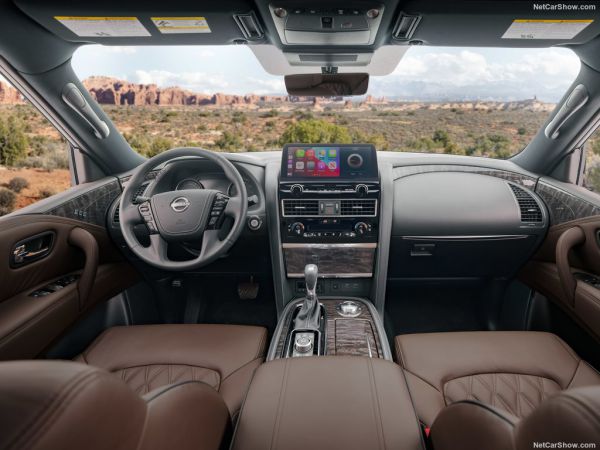 Nissan Terra 2025