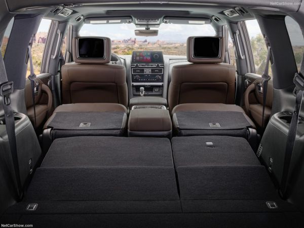 Nissan Terra 2025