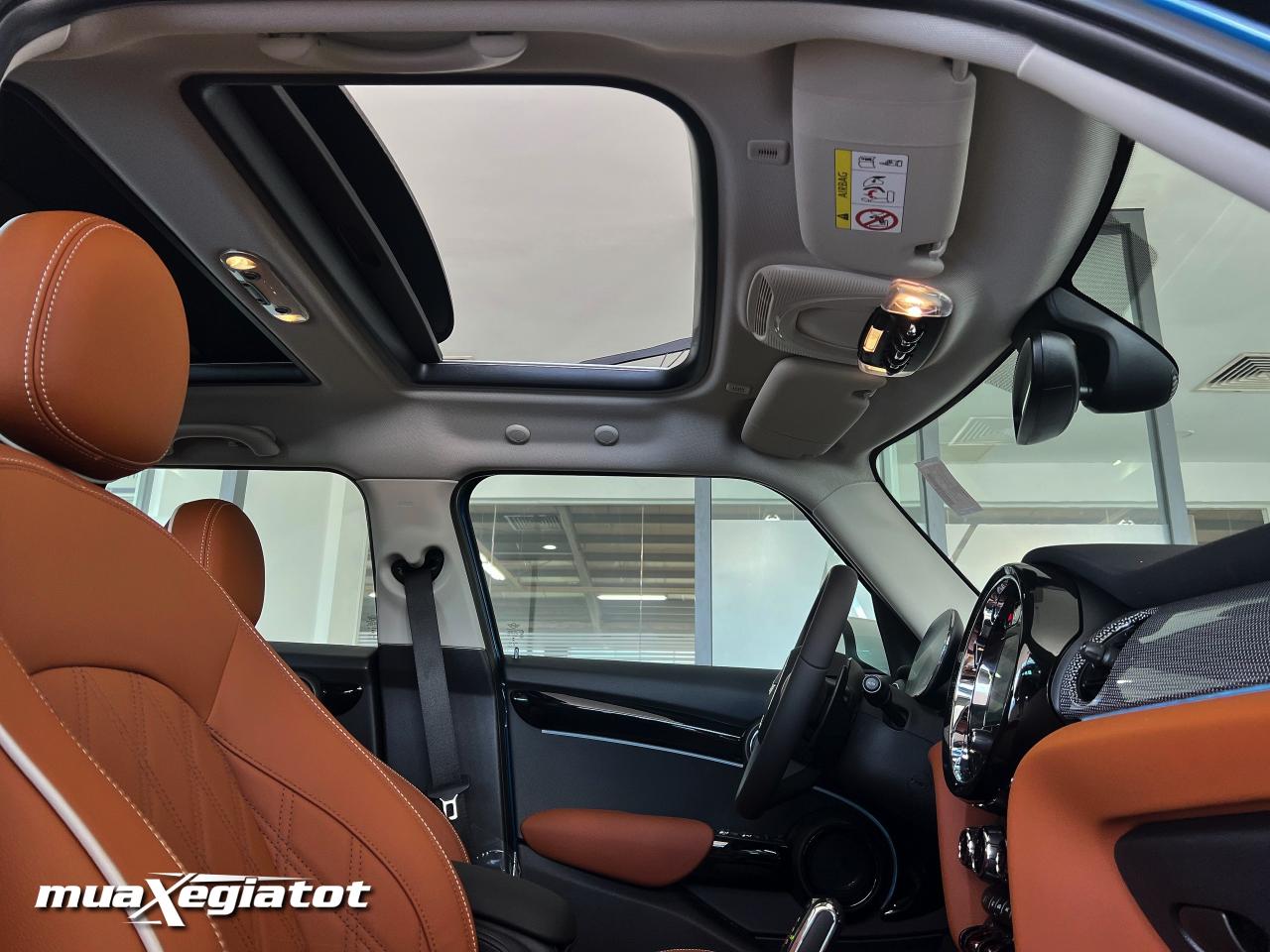 Mini Cooper 5 Cửa