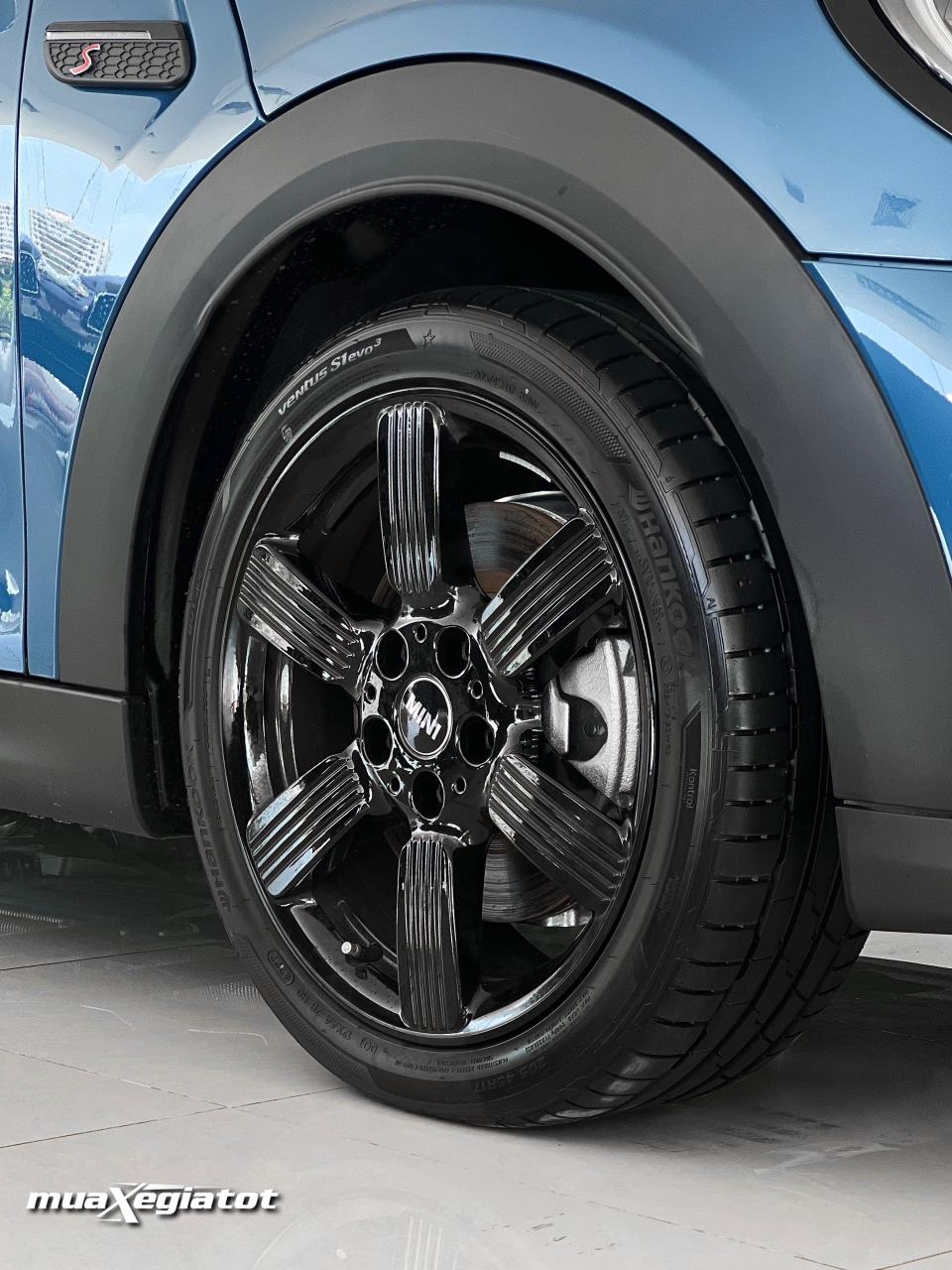Mini Cooper 5 Cửa