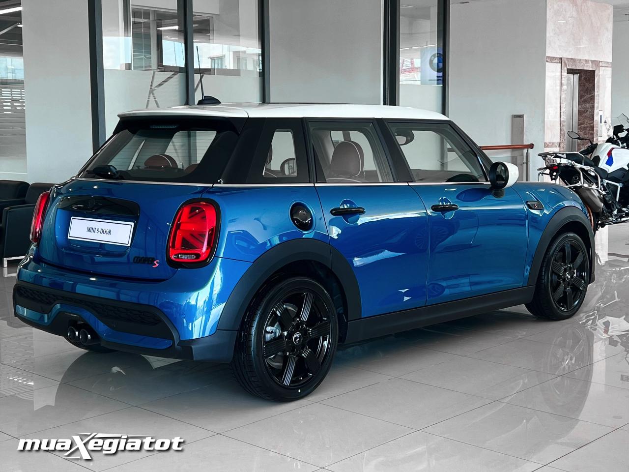 Mini Cooper 5 Cửa