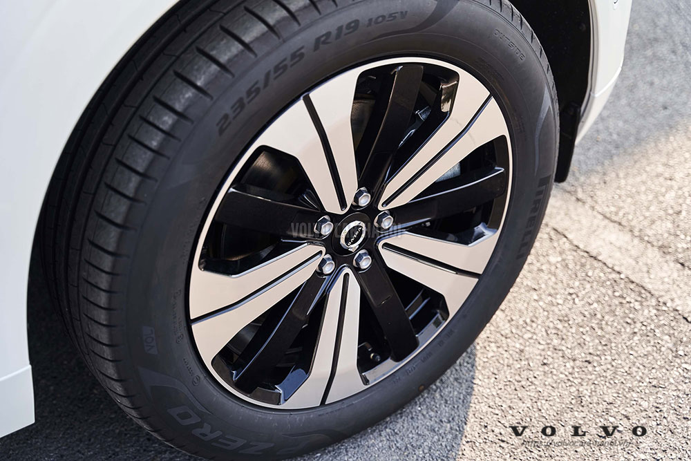 Volvo XC60 PHEV