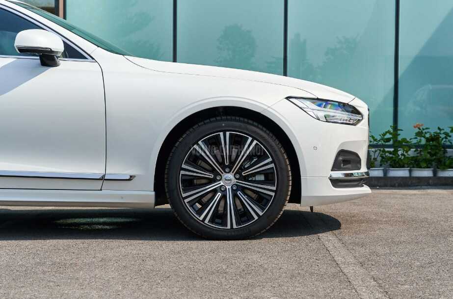 Volvo S90 Ultra