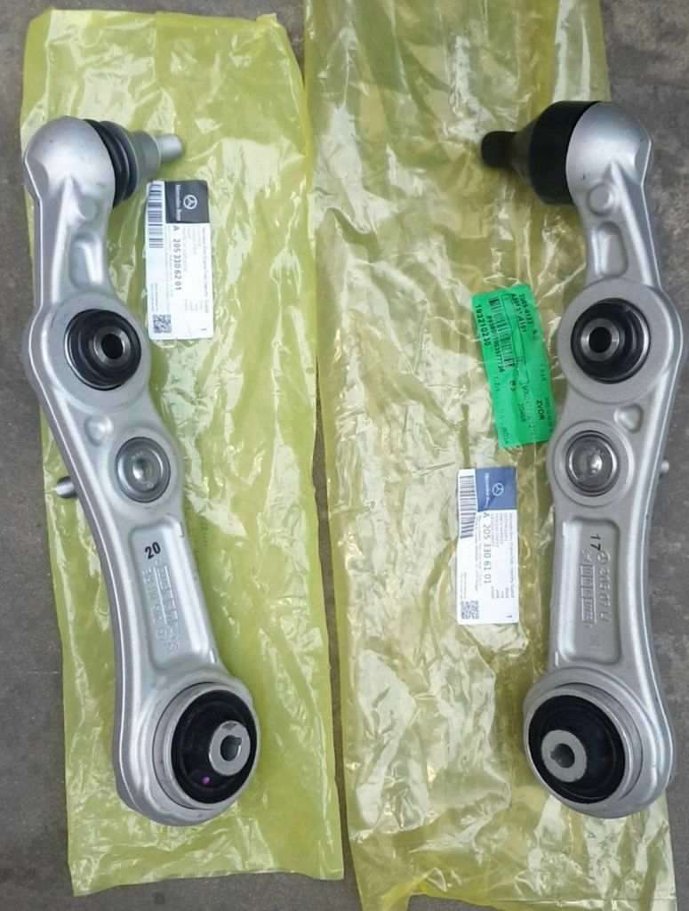 Càng i thẳng trên mercedes w205 c300 2014-2018