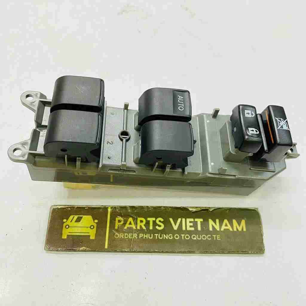 Công tắc lên xuống kính tổng cửa trước trái toyota corolla altis...