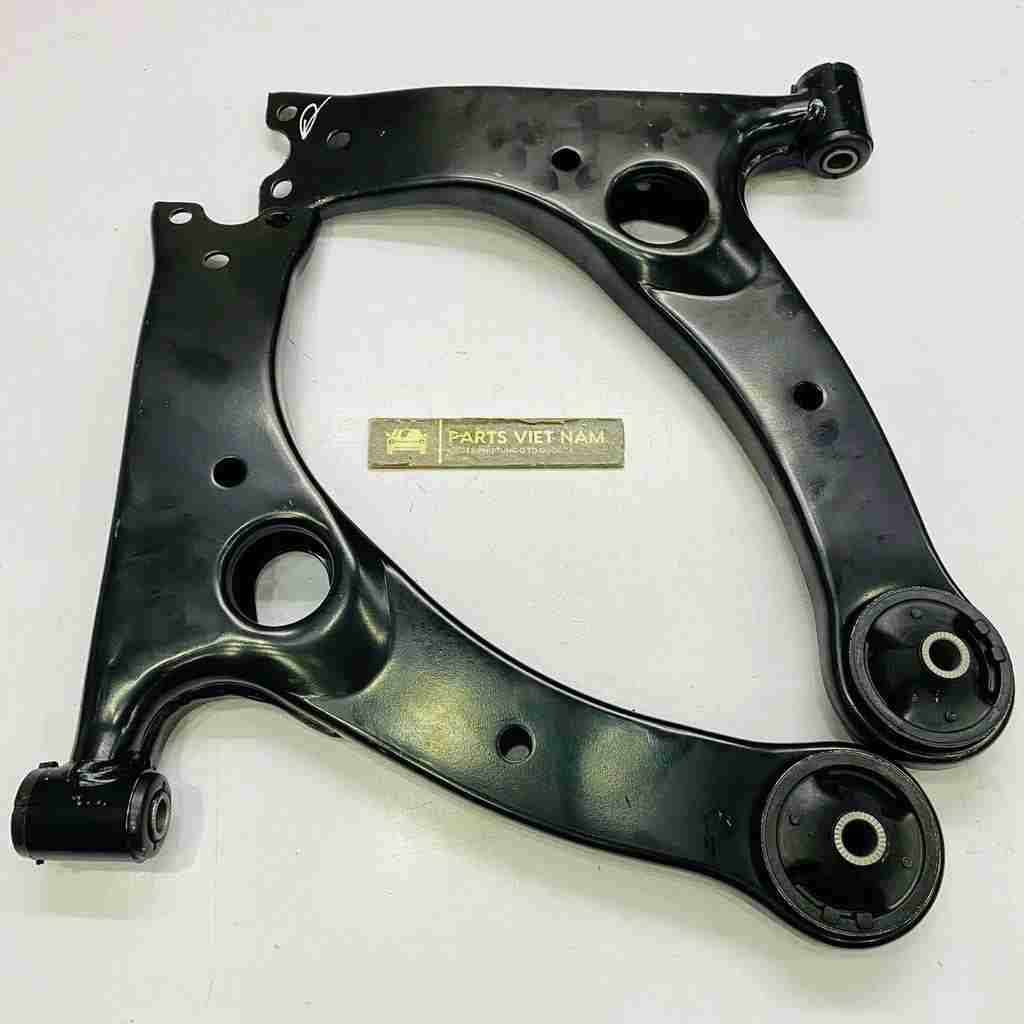 Càng a dưới toyota corolla altis 1.8g, 2.0v. 2013 - 2019