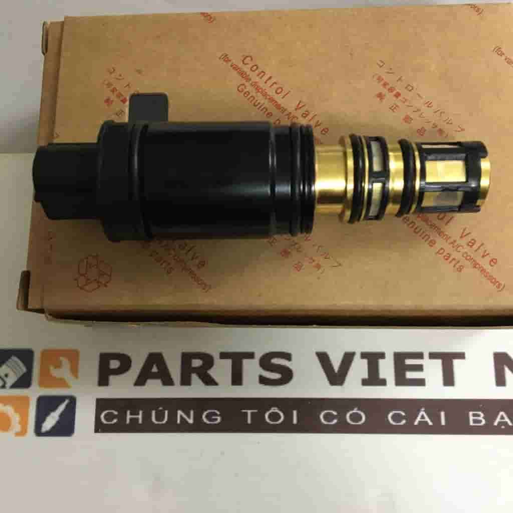 Van đuôi lốc lạnh, lốc điều hòa toyota corolla 1.8 2009 - 2013