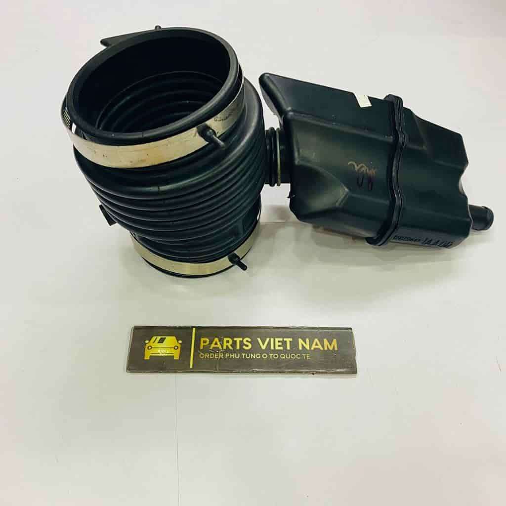 Cao su cổ hút gió nissan murano, nissan pathfinder 2012-2017