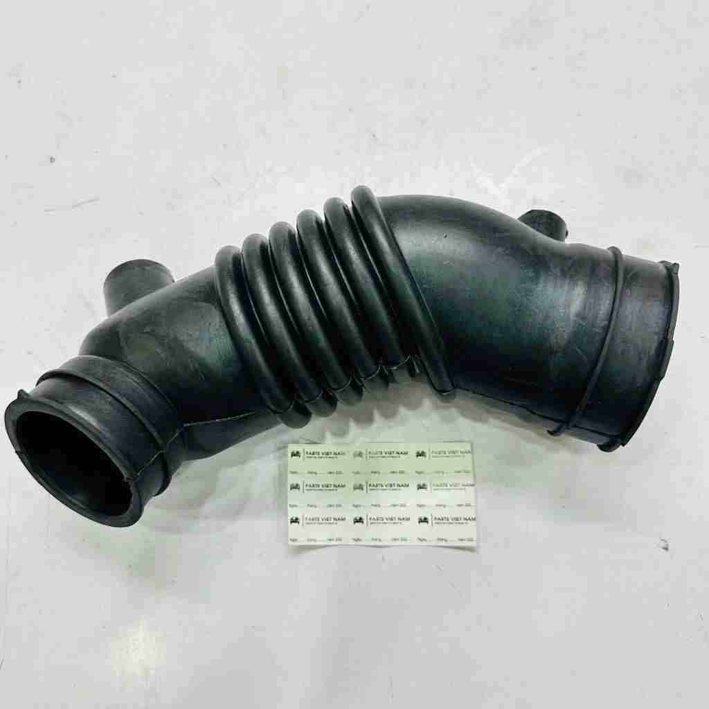 Cao su cổ hút gió vào động cơ toyota fortuner, hilux 2008 -2015