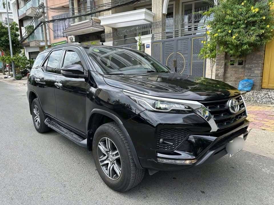 Xe Fortuner cũ