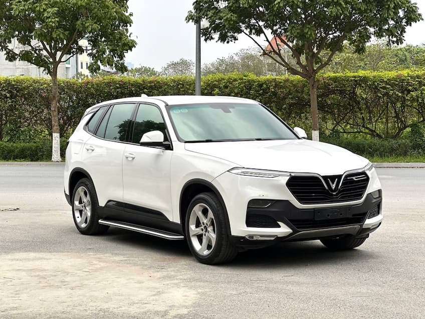 Vinfast Lux SA 2020