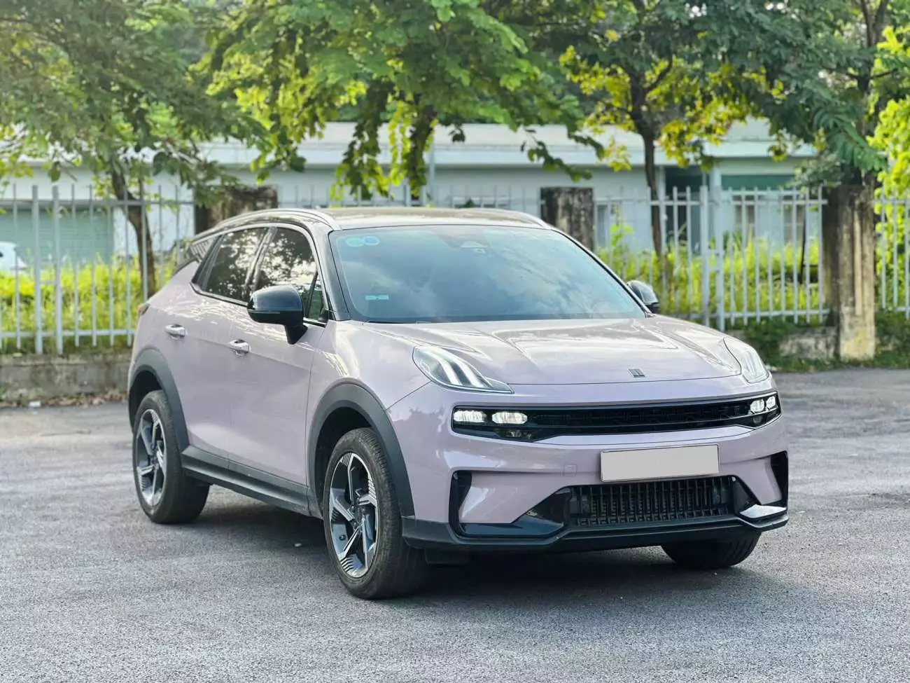 Lynk & Co 06