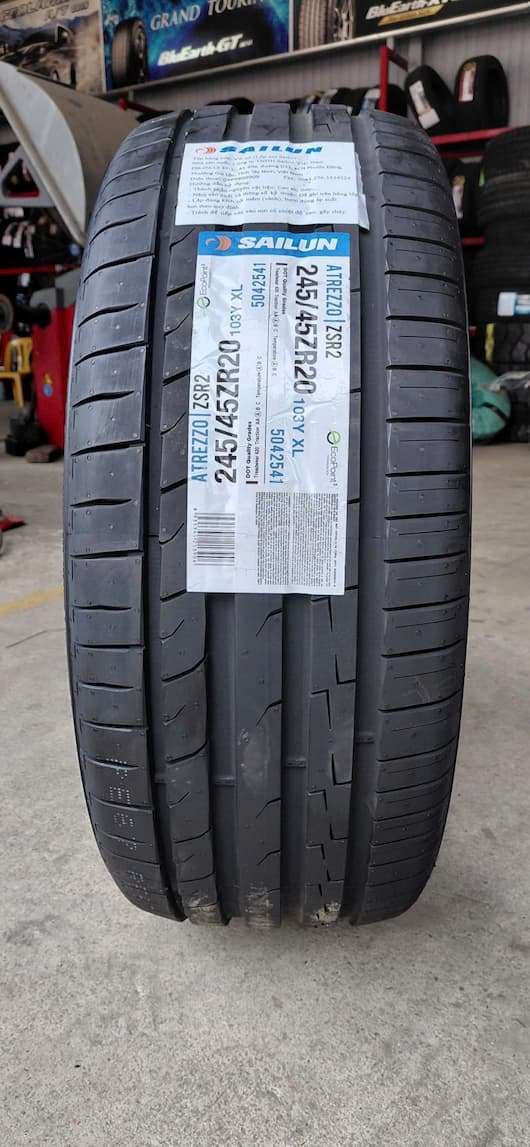Lốp xe Sailun 245/45R20