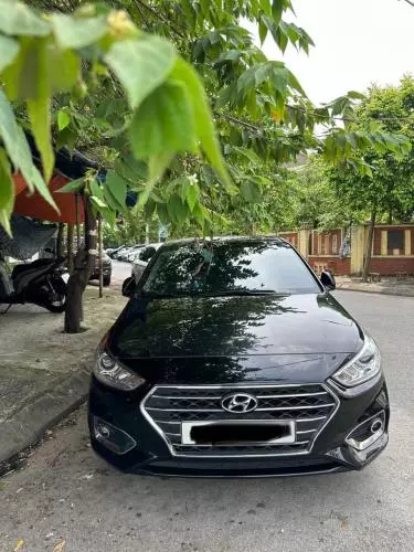 Chính Chủ Cần Bán  Xe Hyundai Accsent 1.4 At Bản Đặc Biệt Sản Xuất 2020