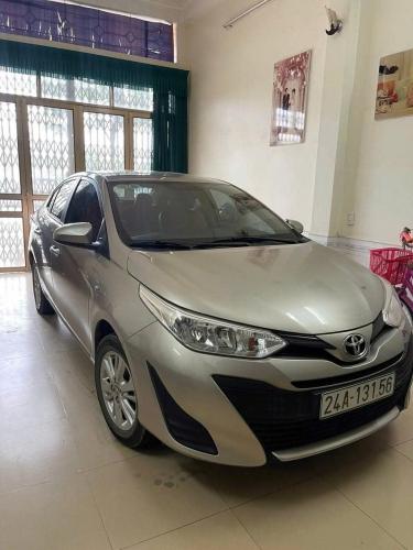 Gia đình cần bán xe Toyota vios 