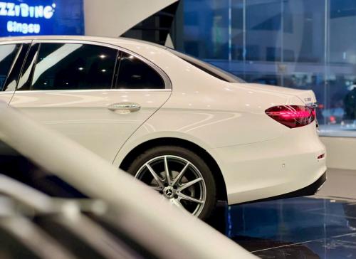 E300 AMG 2021 