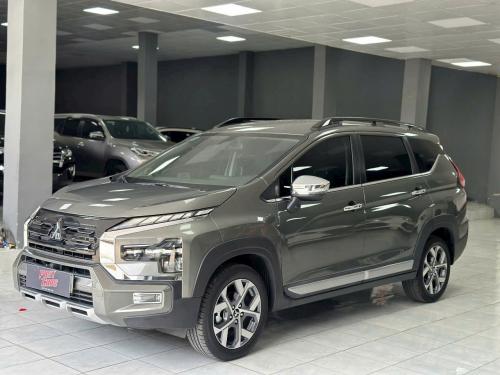 Mitsubishi Xpander Cross, phiên bản 1.5 AT