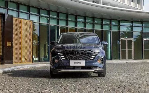 Bán xe CUSTIN 2023 - TRẢ TRƯỚC 160TR - TẶNG 12 MÓN PK