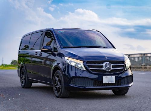 Bán Mercedes V250 Luxury xanh 2020 giá 1599