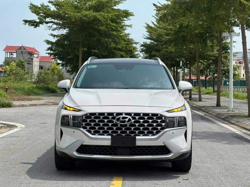 Bán xe Hyundai SantaFe Cao Cấp 2.2L HTRAC 2023, màu trắng.