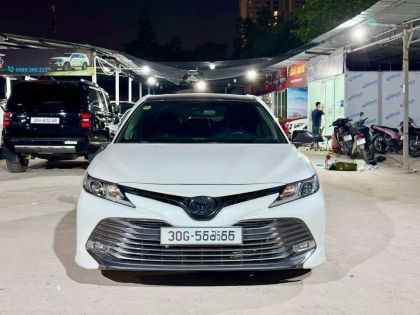 Toyota Camry 2.0G 2021 
