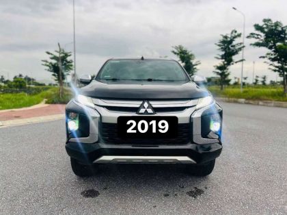 Mitsubishi Triton đời 2019 bản 2 cầu STĐ 