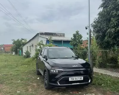 Cho thuê xe Kia Carens tại Tây Ninh