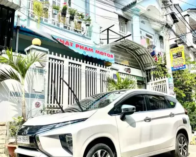 Cho thuê xe Mitsubishi Xpander tại HCM
