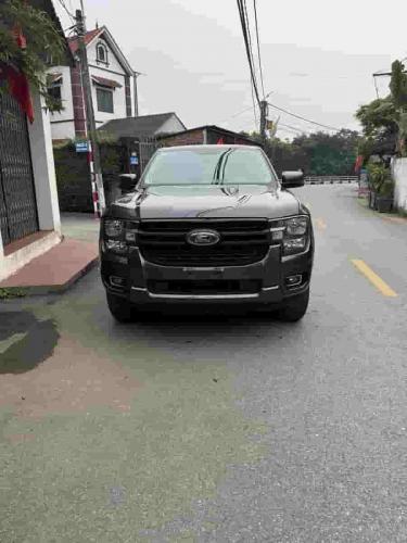 Bán xe Ford Ranger XLS 4x2 2023 đi 4v2
