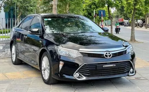 Bán Xe Toyota Camry 2017 2.0 E cũ