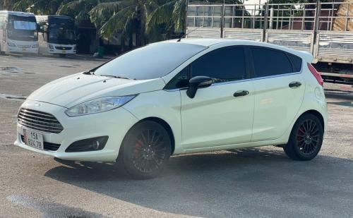 Bán Xe hơi cũ Ford Fiesta 2017