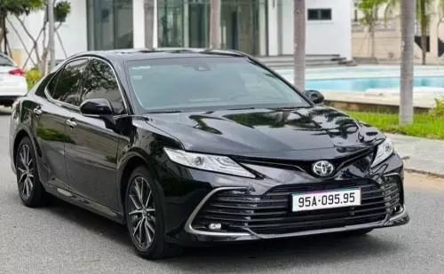 Bán Xe Toyota Camry 2.0Q 2022