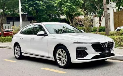 Bán Xe Vinfast Lux A base 2021