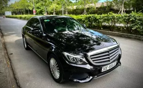 Bán Xe Mercedes C250 Exclusive 2016