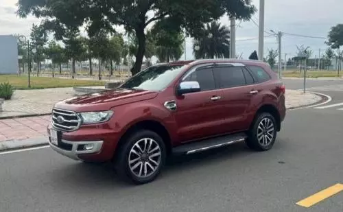 Ford Everets 2019