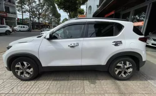 Bán Xe Kia Sonet 2022 số sàn giá rẻ