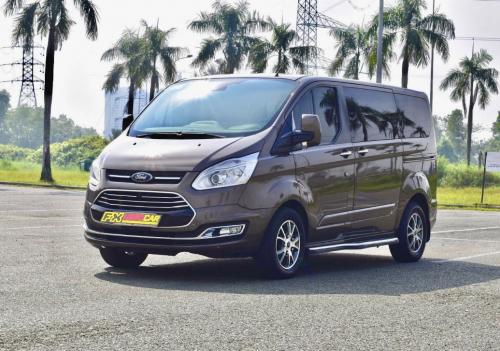 Bán Xe Ford Tourneo Titanium 2019