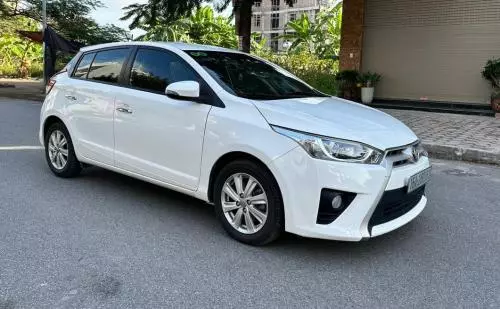 Bán Xe Toyota Yaris 2016 