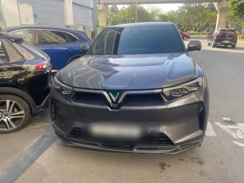 Bán Xe Vinfast Vf9 plus 2023
