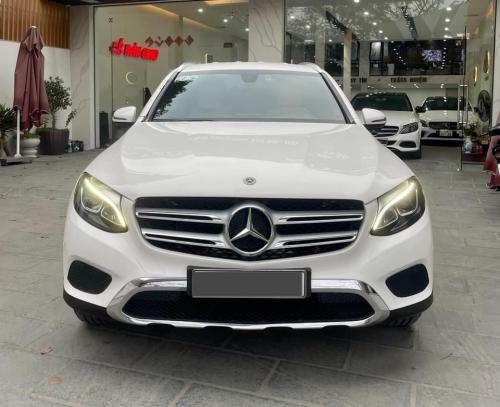 Bán Xe Mercedes GLC200 Màu Trắng sản xuất 2019.