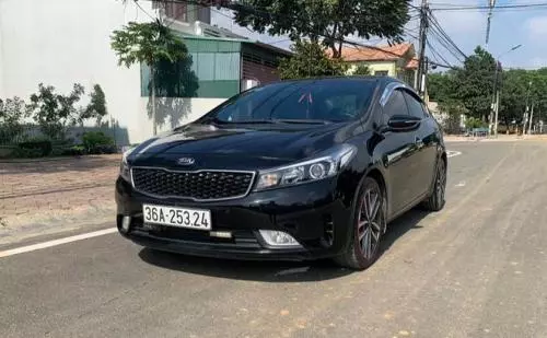 Bán Xe Kia cerato Sx 2017 zin từng con ốc