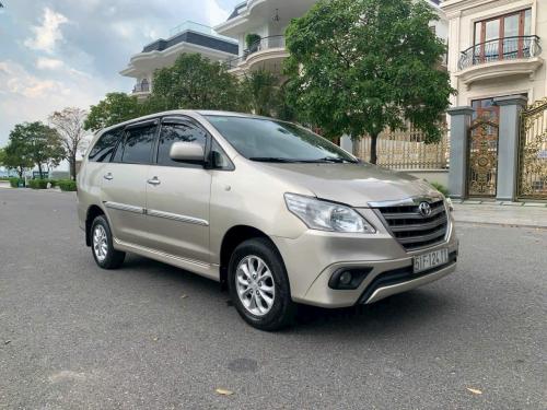 Bán Xe Toyota Innova 2015