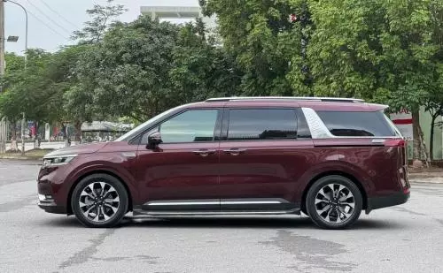 Bán Xe Kia Carnival Signature 2.2D 2022