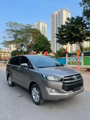 Bán Xe Toyota Innova 2018