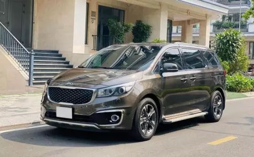 Bán Xe Kia Sedona 2015