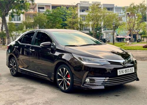 Toyota Corolla Altis 2.0V Sport 2018